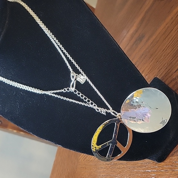 Robert Lee Morris RLM Silver Tone Peace Sign Necklace - Picture 2 of 7